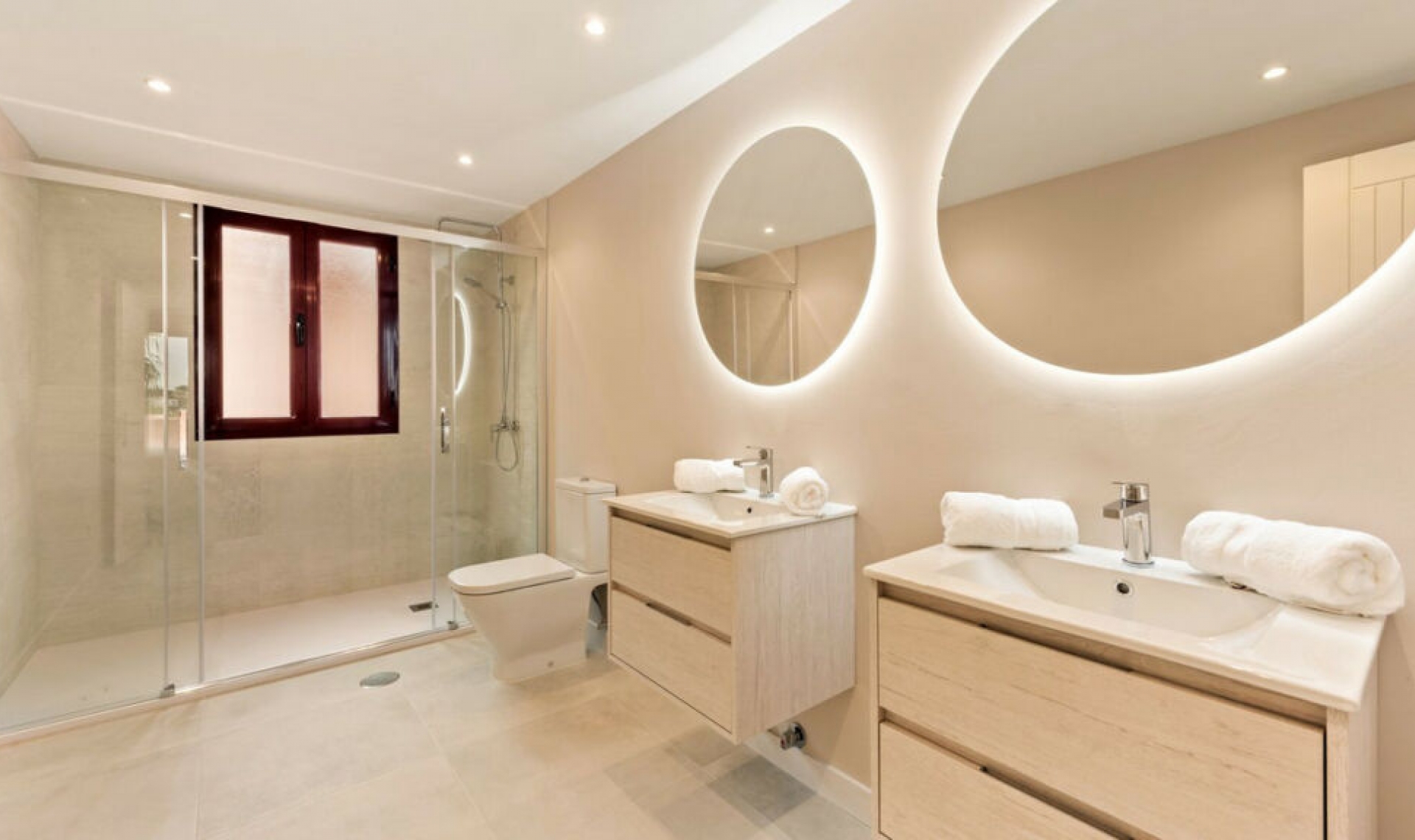 Resale - Apartment -
Benahavís