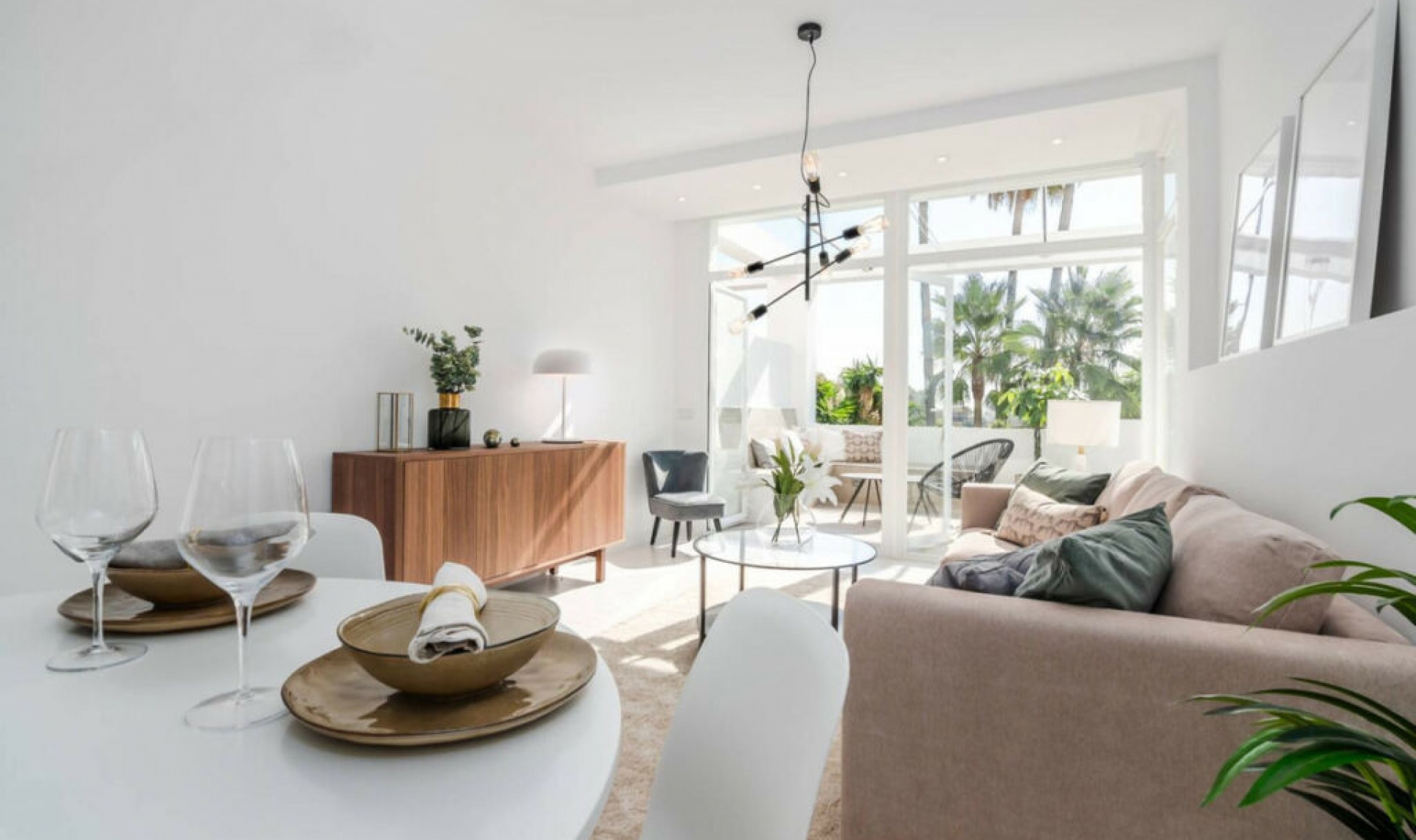 Resale - Apartment -
Benahavís