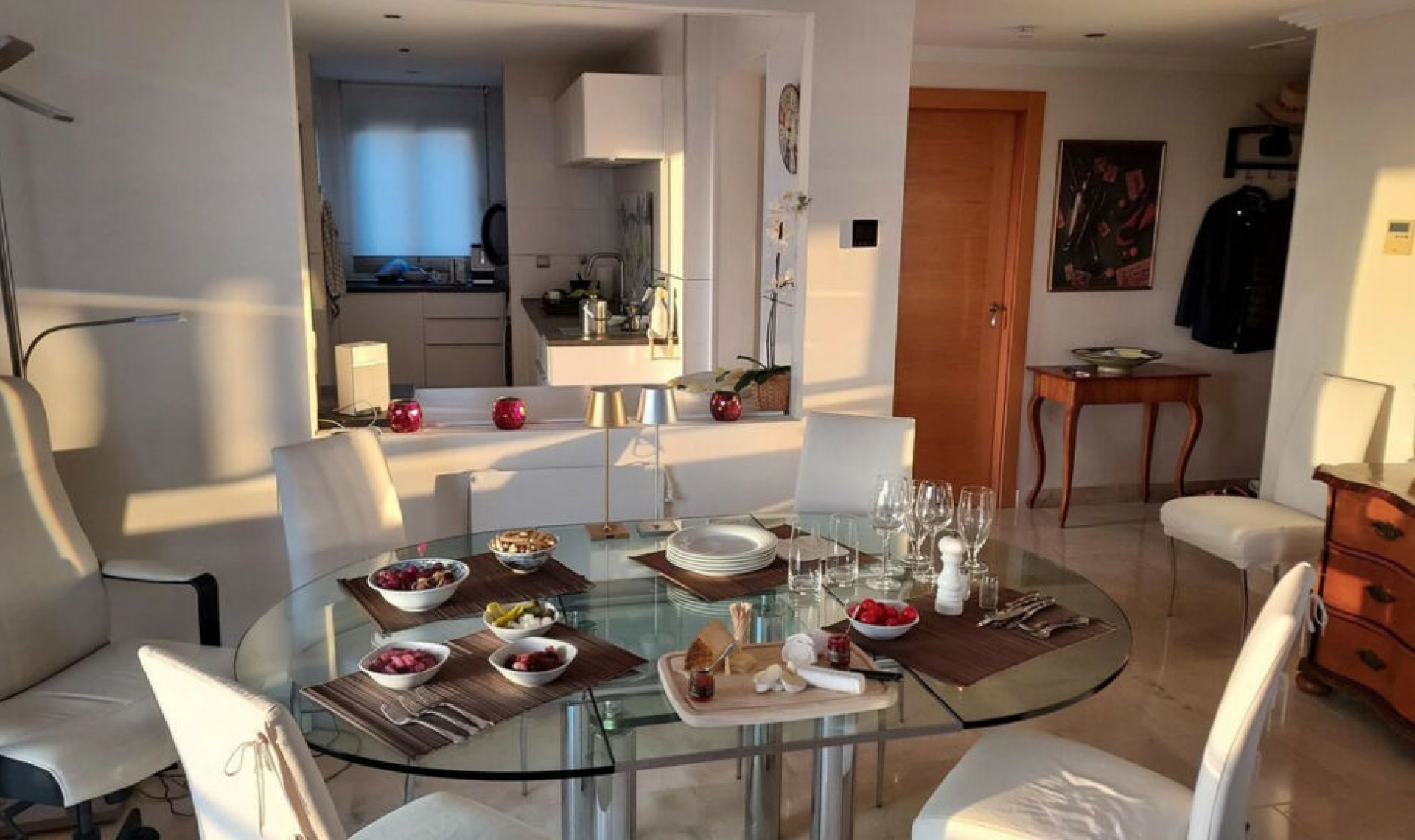 Resale - Apartment -
Benahavís