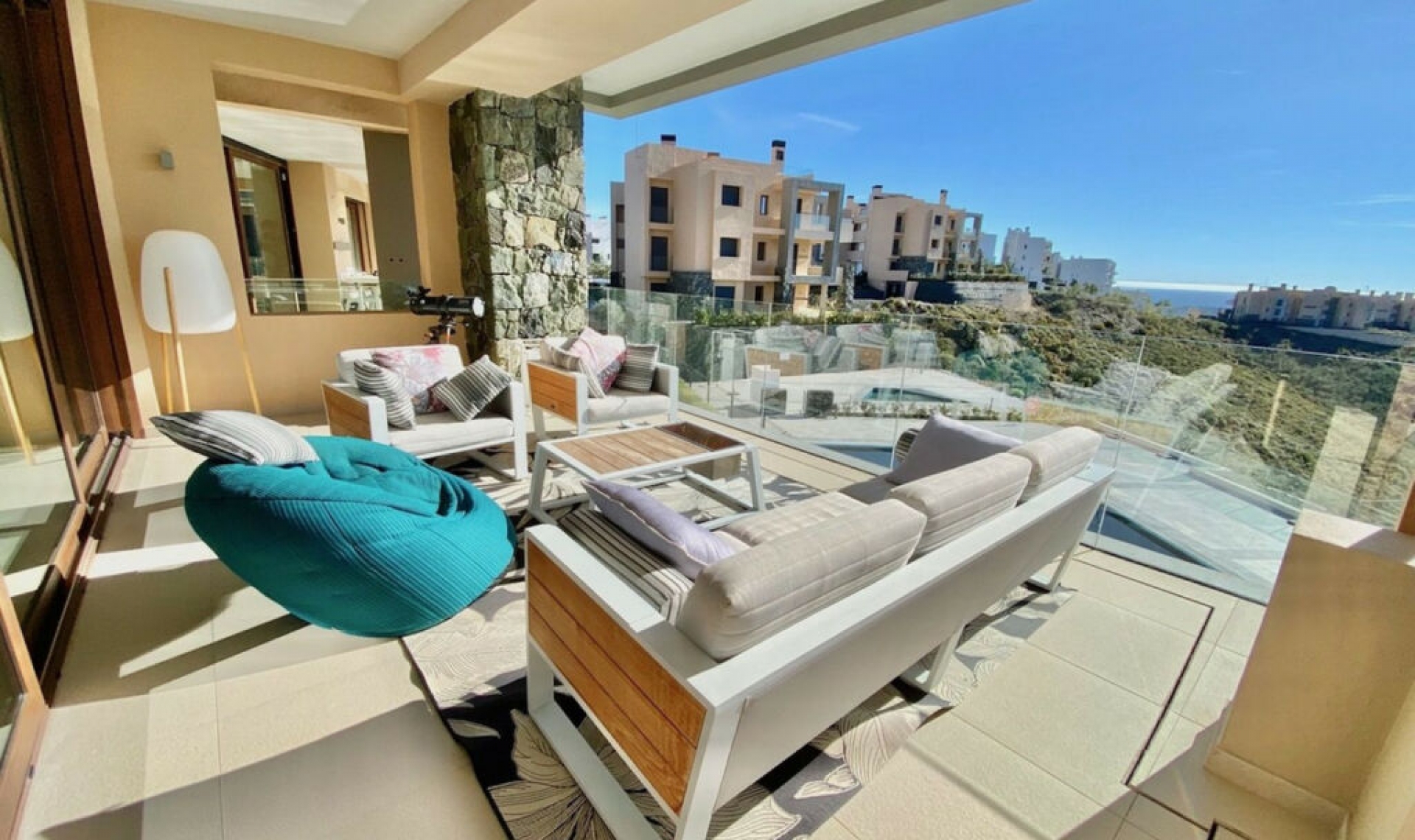 Resale - Apartment -
Benahavís