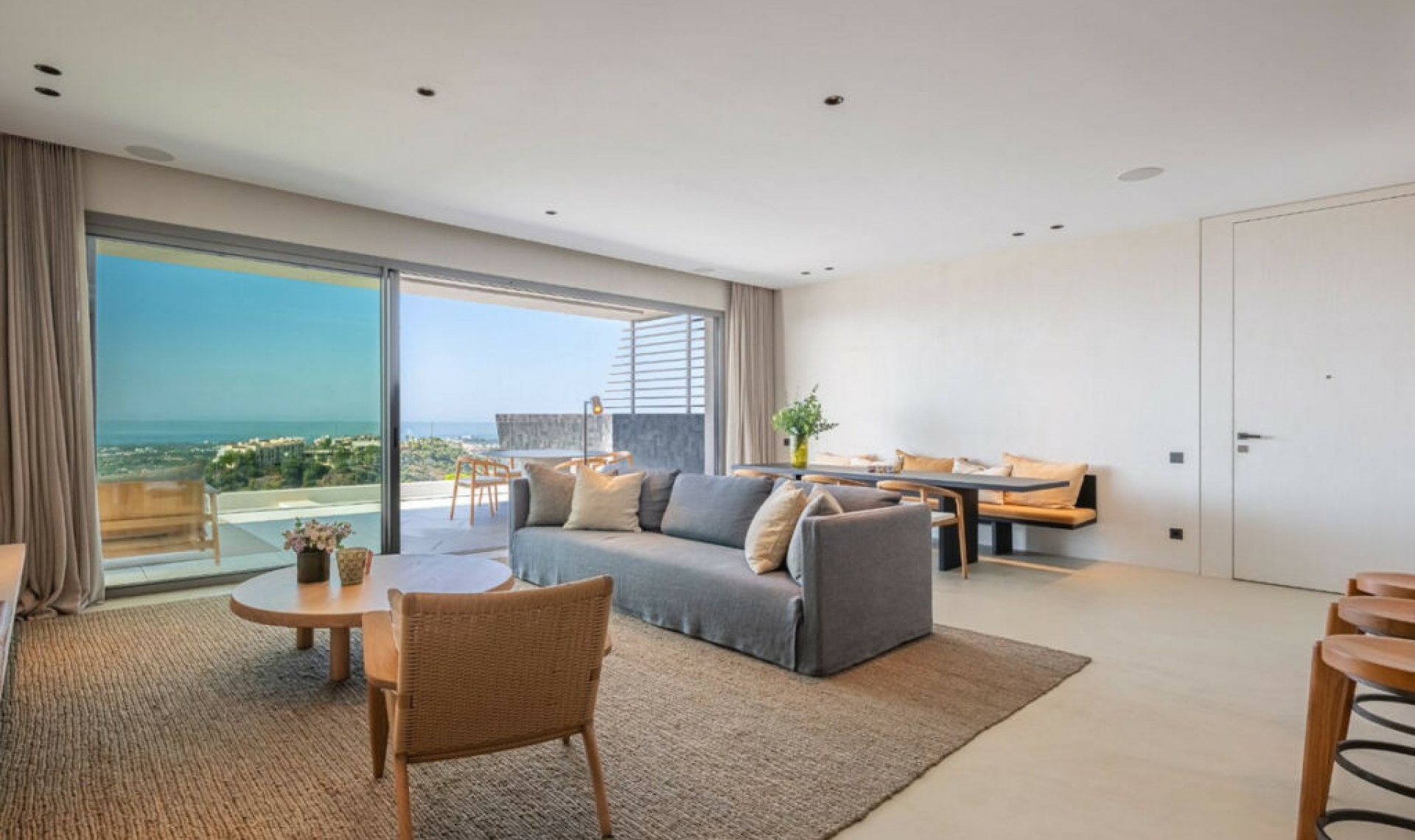 Resale - Apartment -
Benahavís