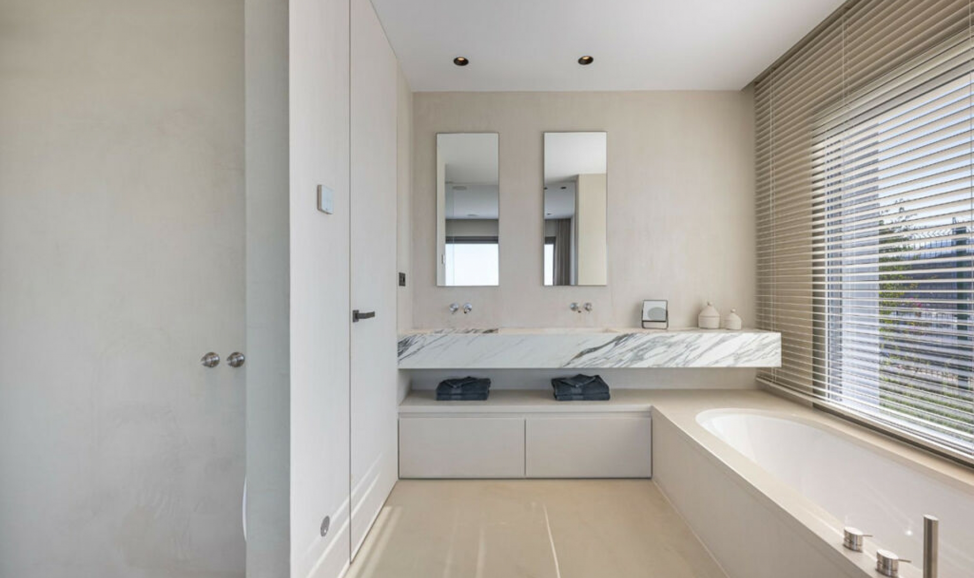 Resale - Apartment -
Benahavís