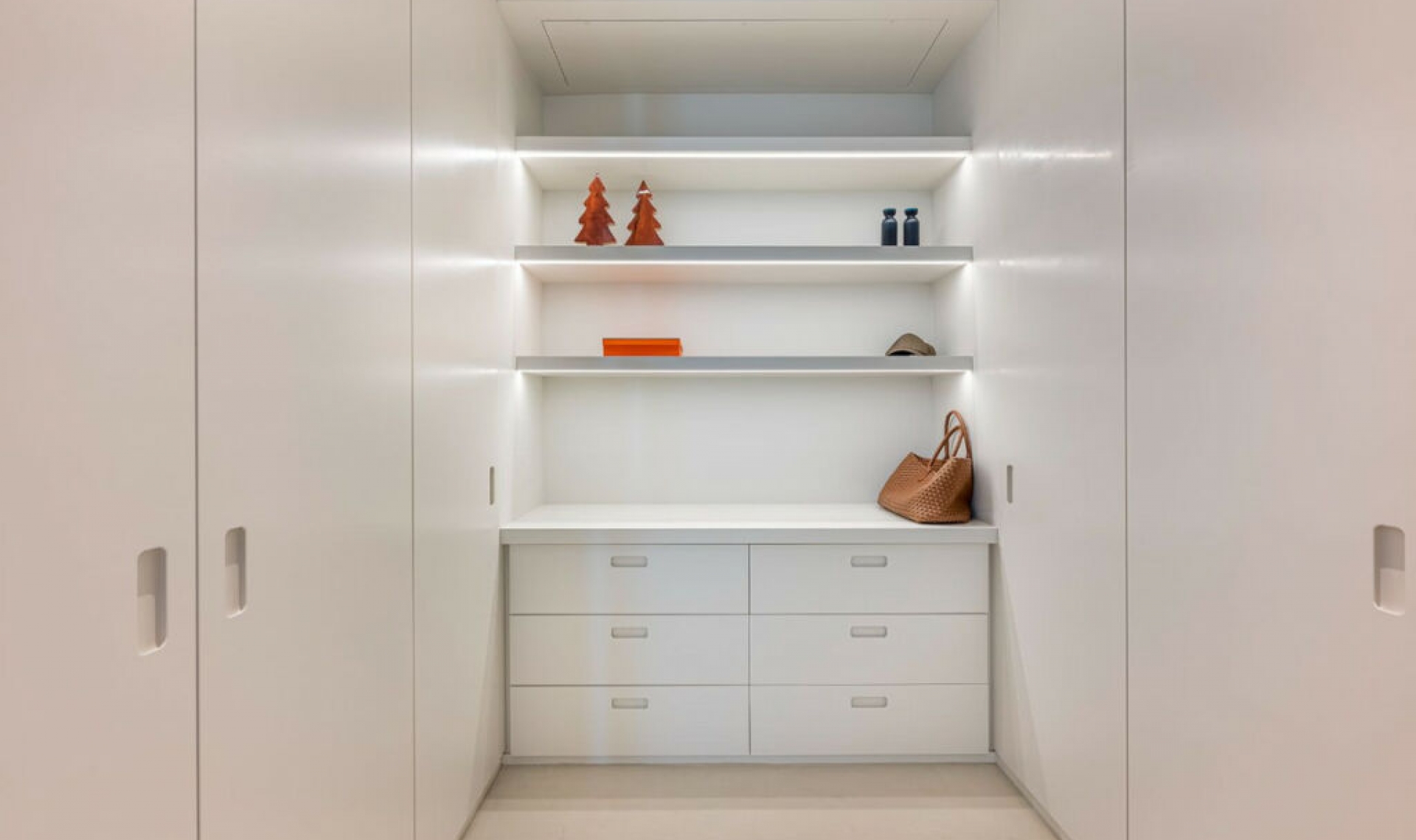 Resale - Apartment -
Benahavís