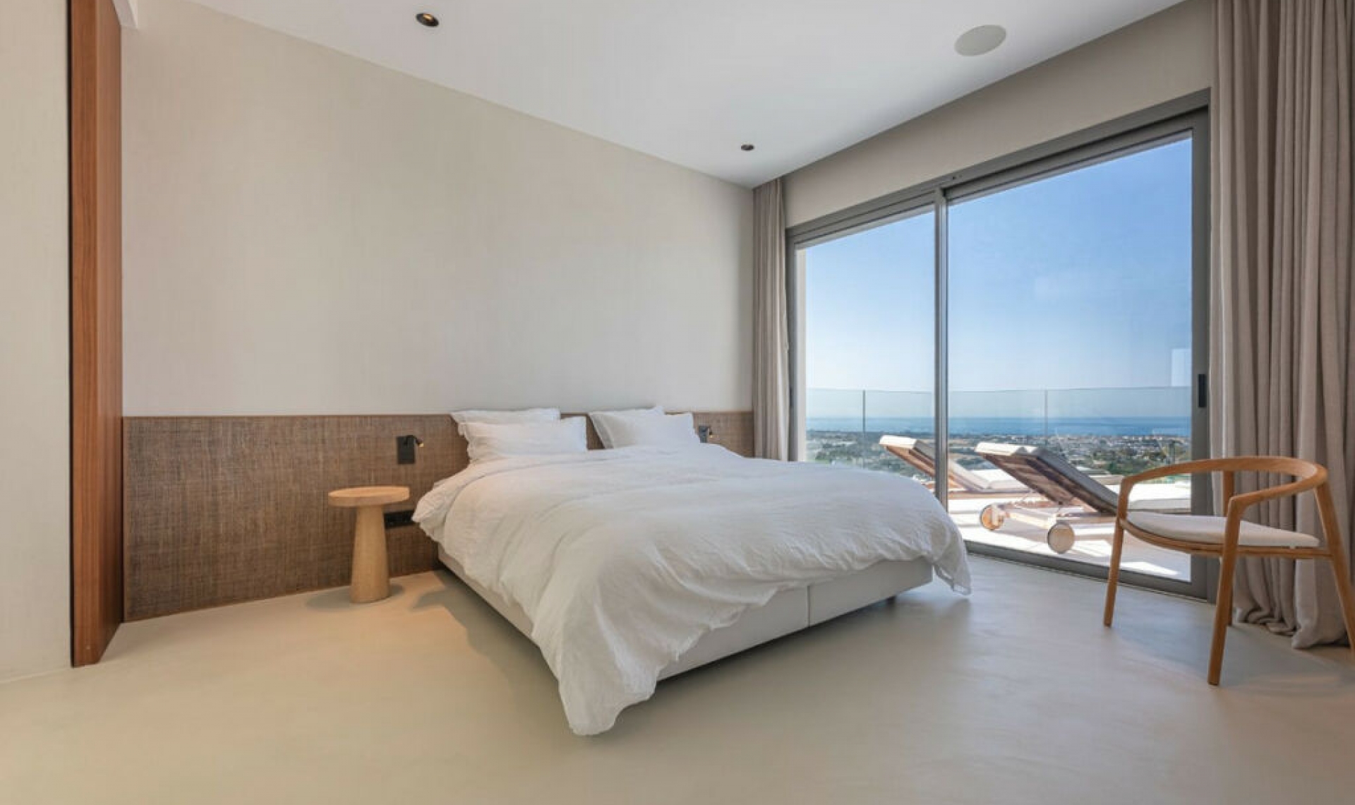 Resale - Apartment -
Benahavís