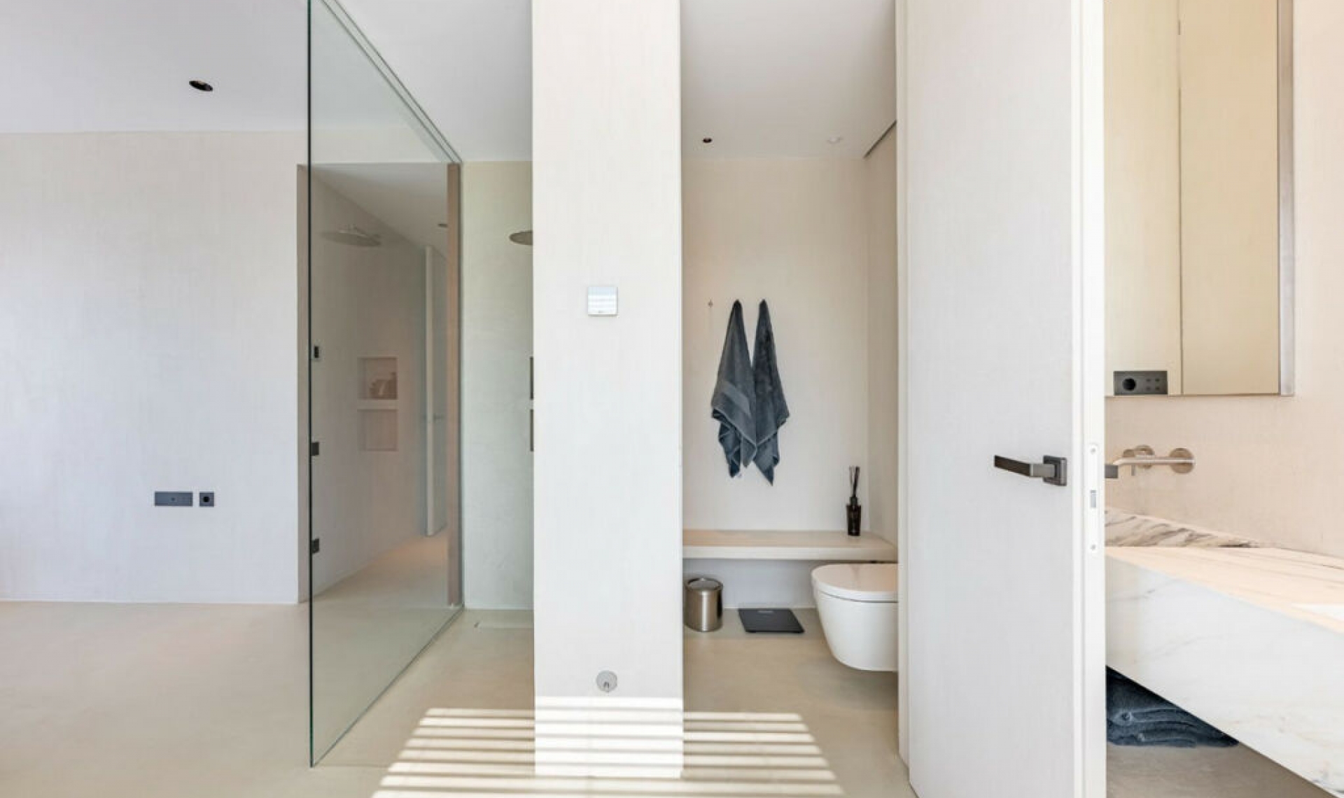 Resale - Apartment -
Benahavís