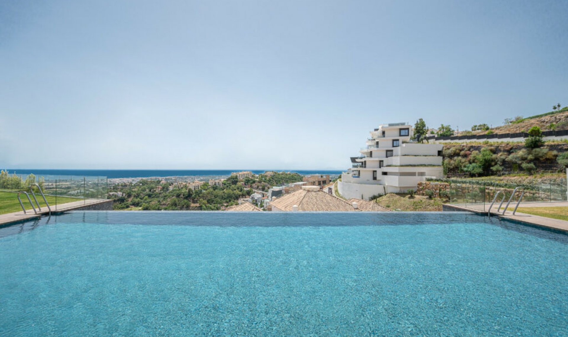 Resale - Apartment -
Benahavís