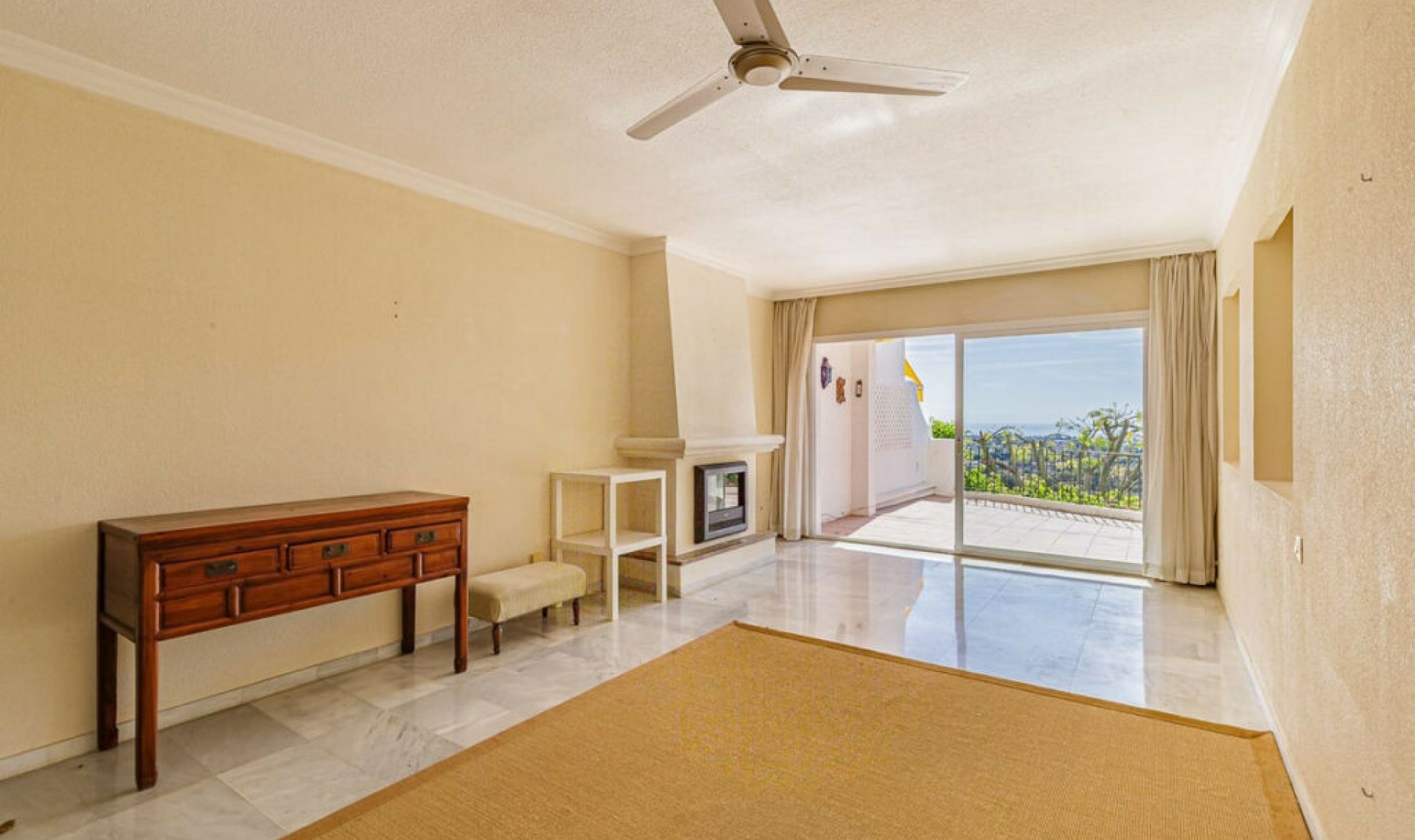 Resale - Apartment -
Benahavís