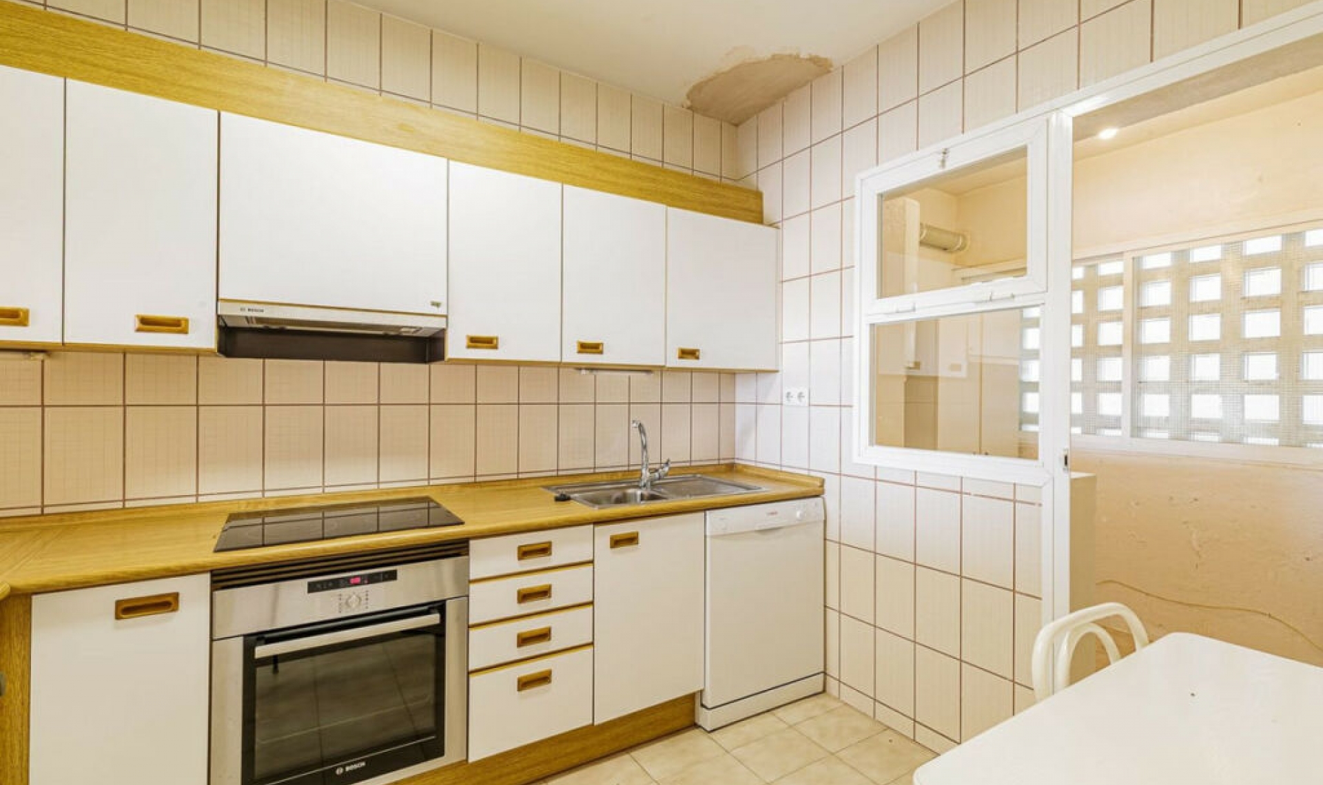 Resale - Apartment -
Benahavís