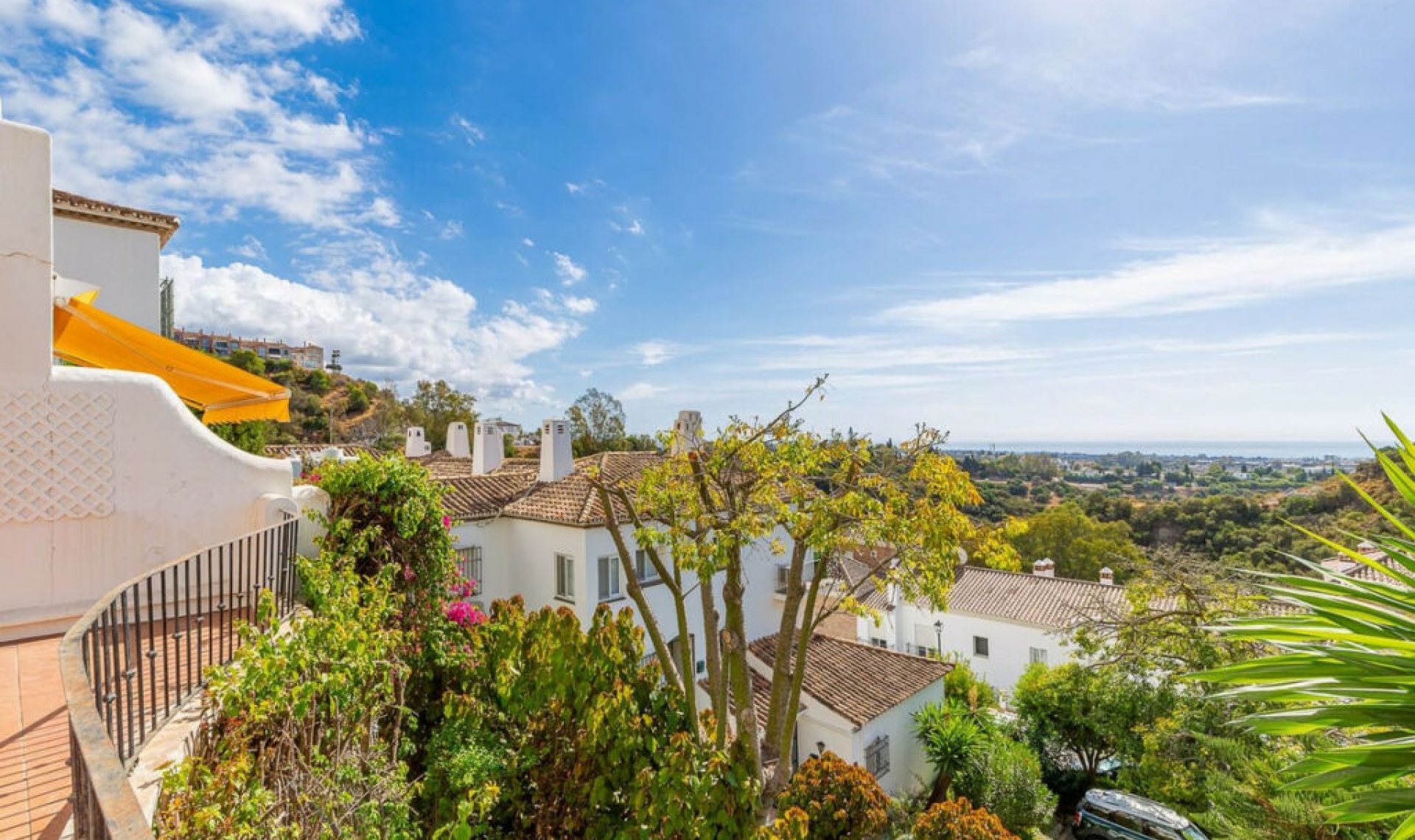 Resale - Apartment -
Benahavís