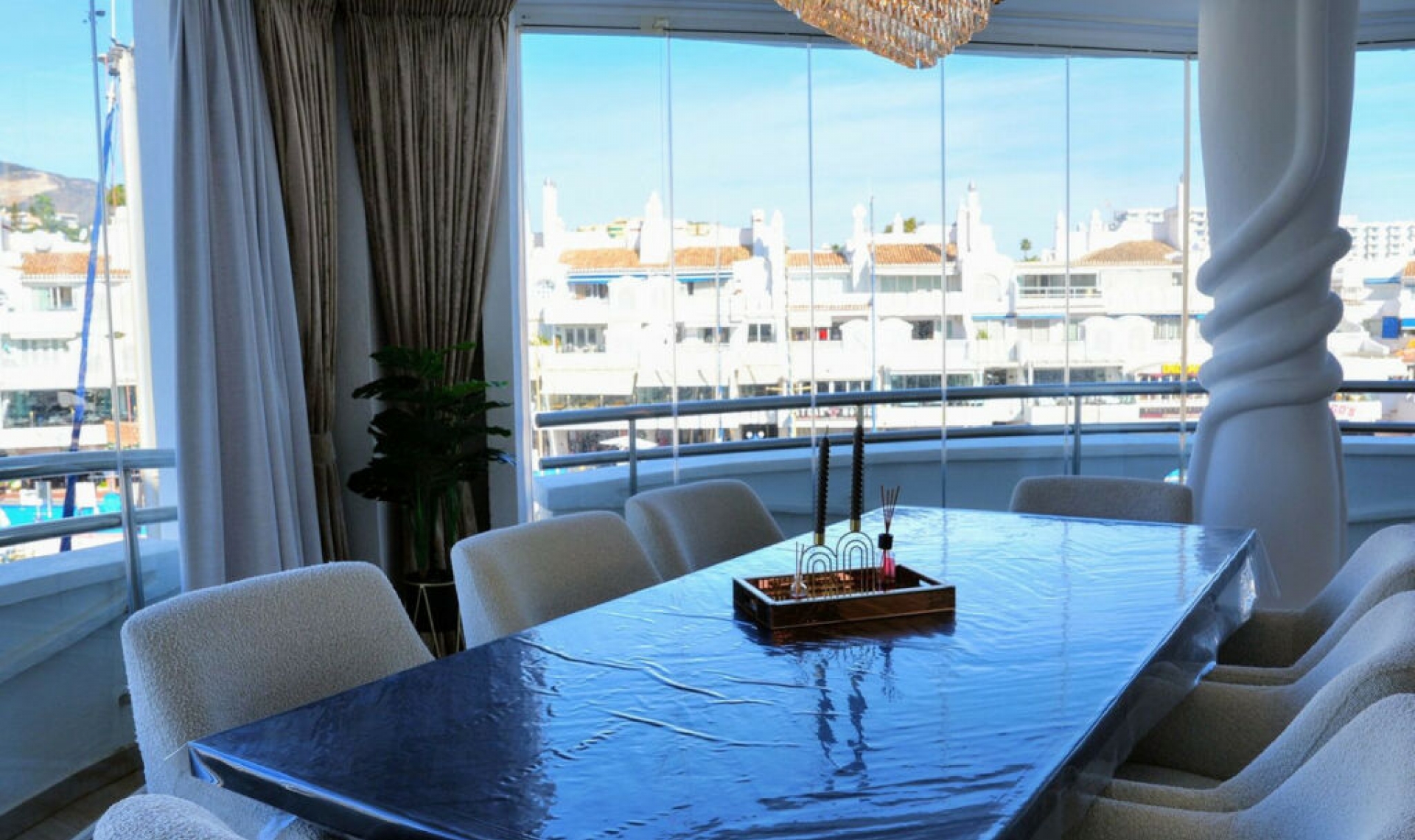 Resale - Apartment -
Benalmadena Costa