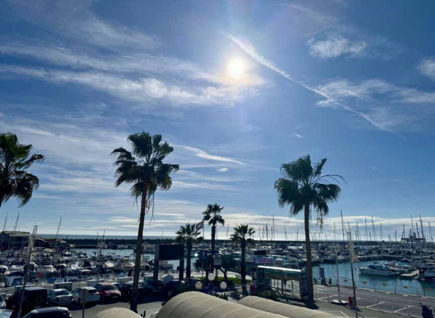 Resale - Apartment -
Benalmadena Costa