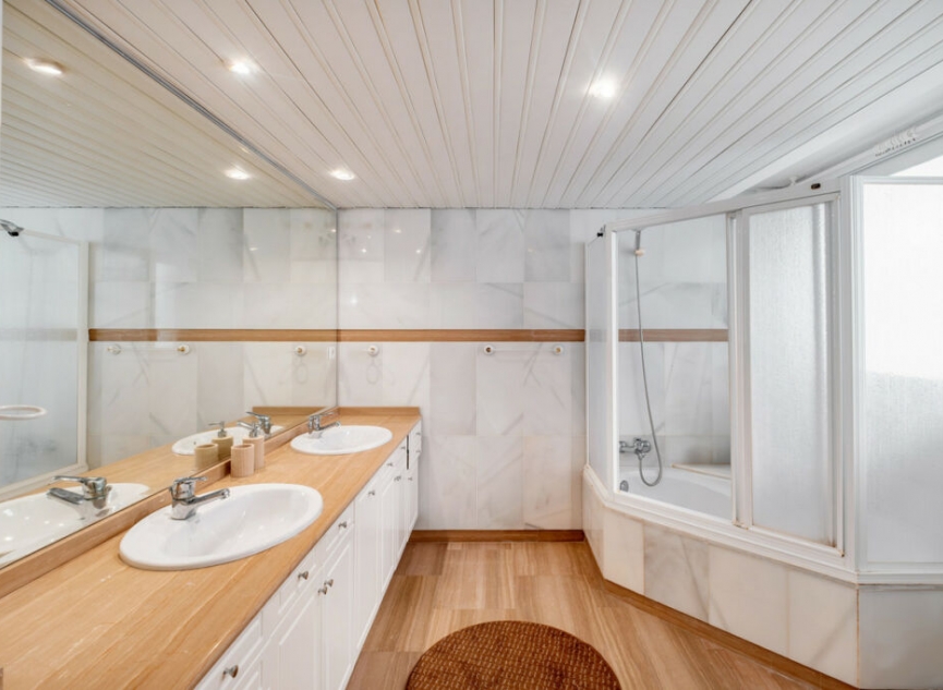 Resale - Apartment -
Benalmadena Costa