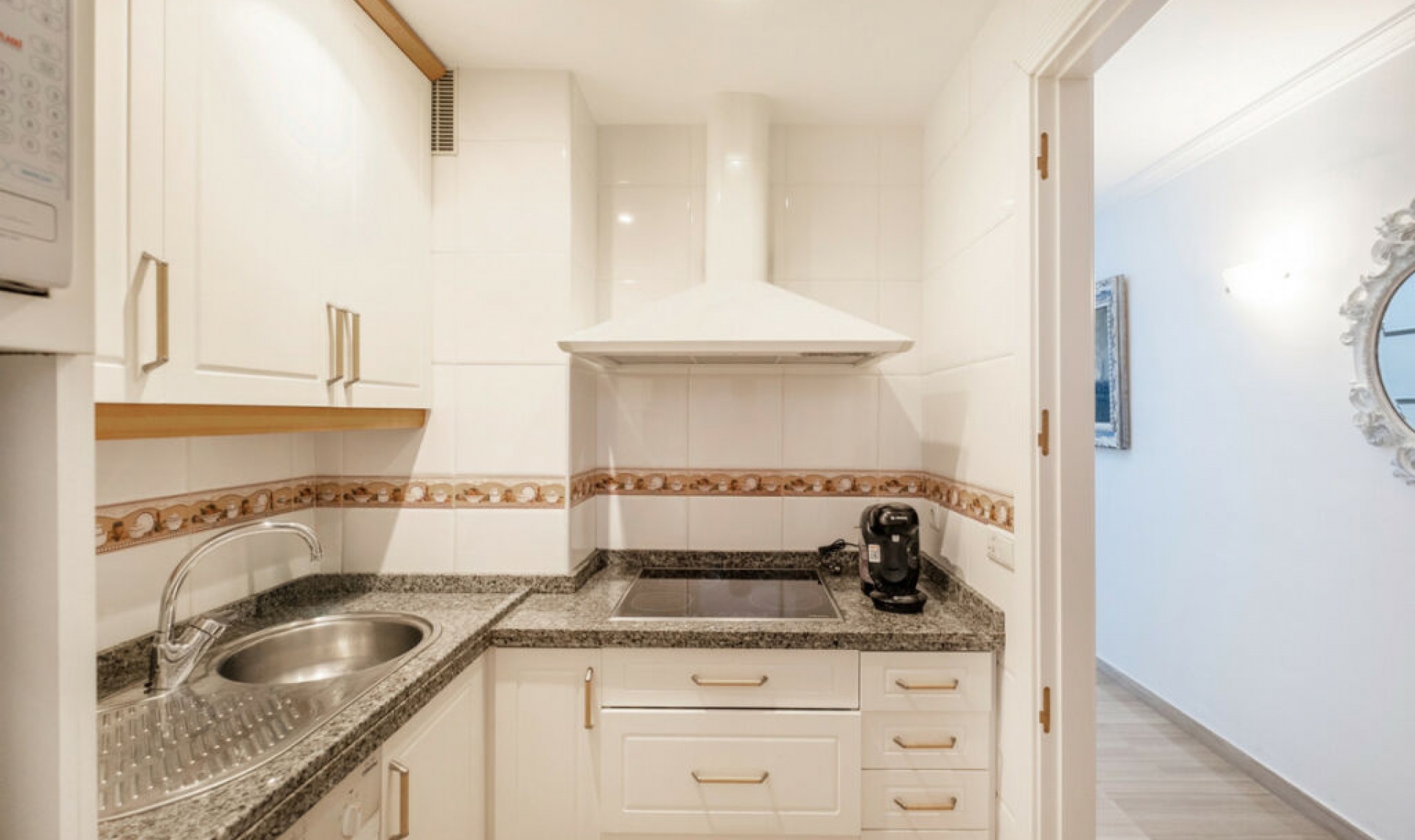 Resale - Apartment -
Benalmadena Costa