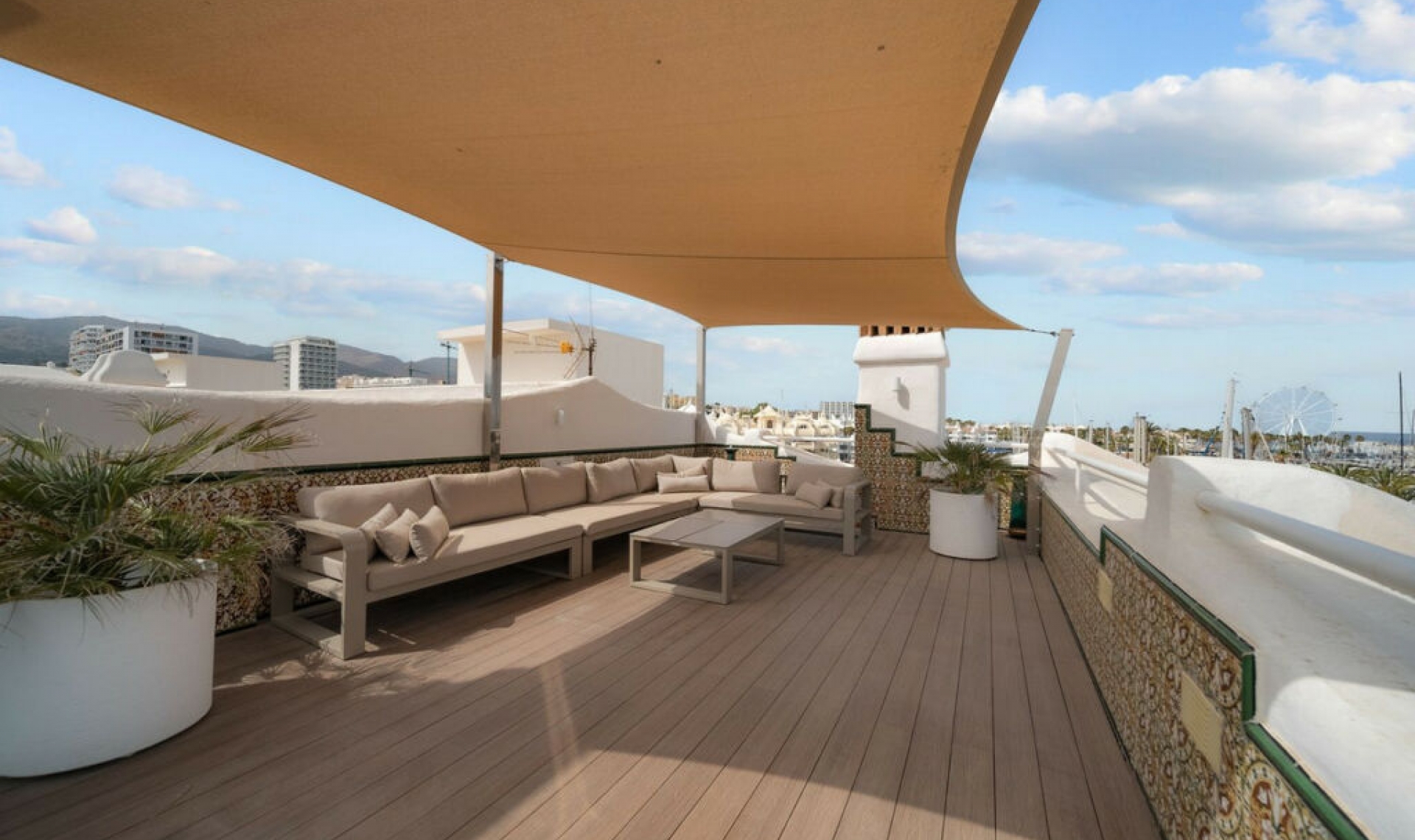 Resale - Apartment -
Benalmadena Costa