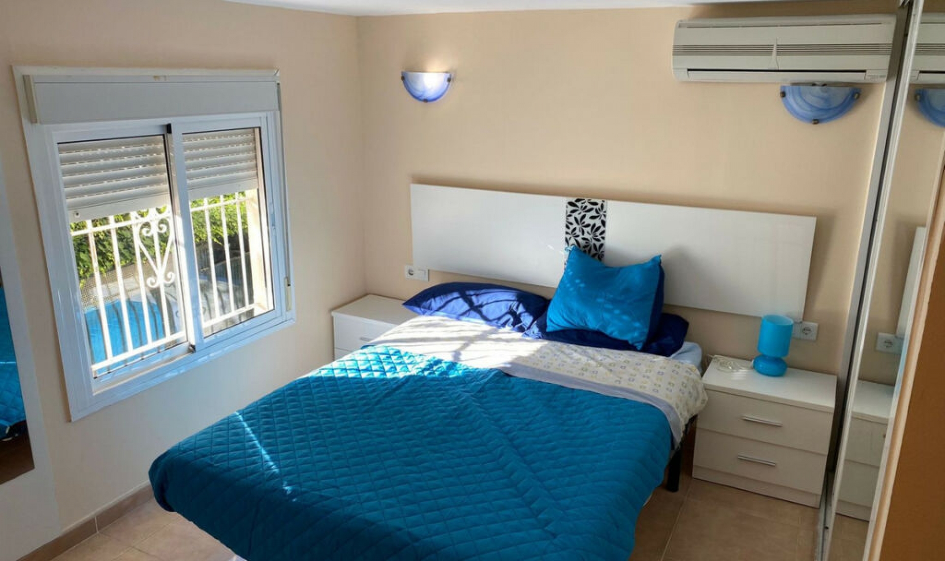 Resale - Apartment -
Benalmadena Costa