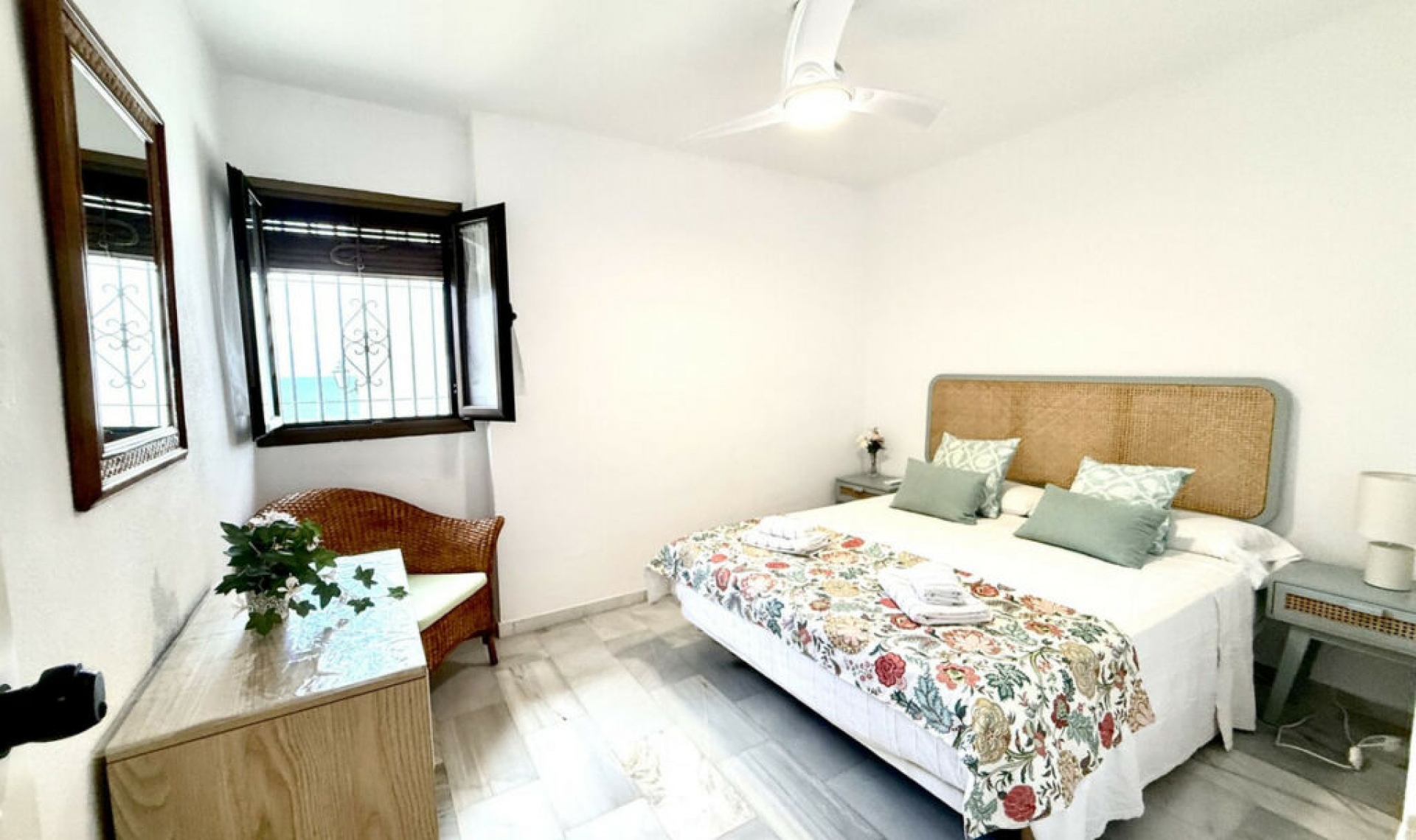 Resale - Apartment -
Benalmadena Costa