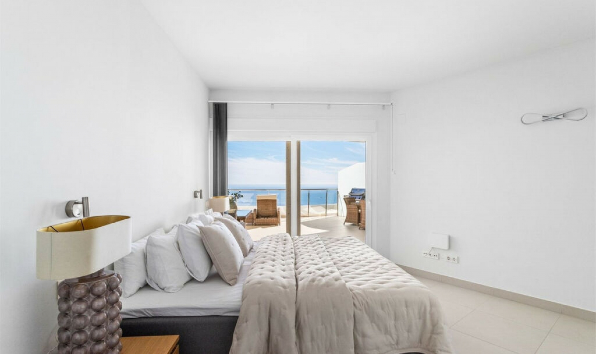 Resale - Apartment -
Benalmadena Costa