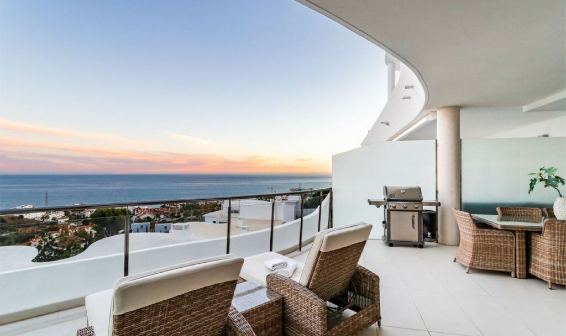 Resale - Apartment -
Benalmadena Costa