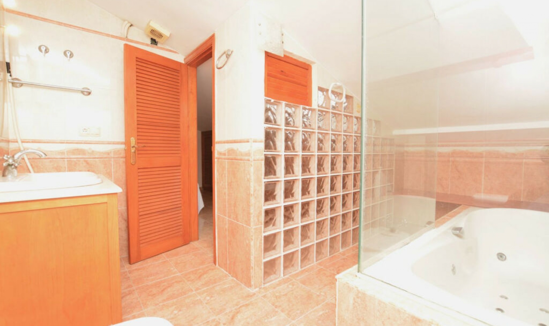 Resale - Apartment -
Benalmadena Costa