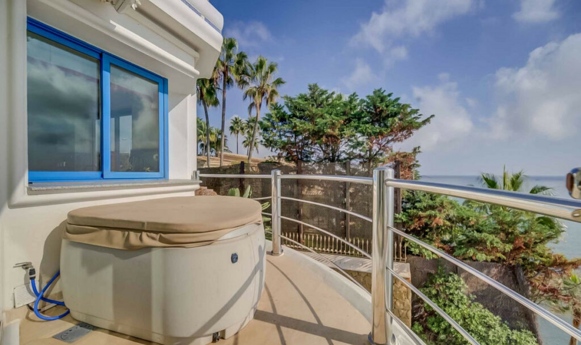 Resale - Apartment -
Benalmadena Costa