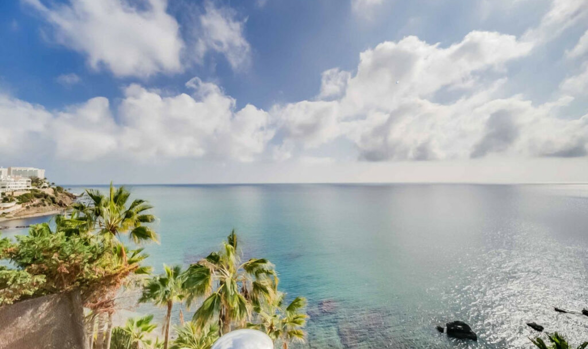 Resale - Apartment -
Benalmadena Costa