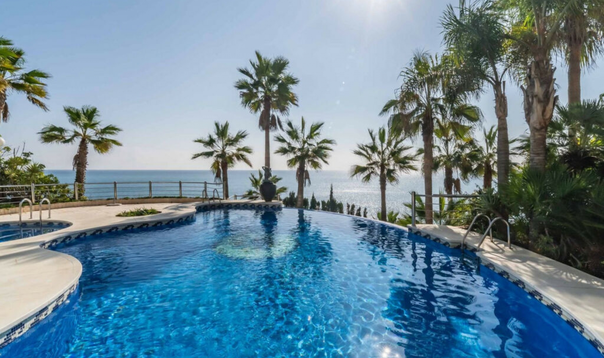 Resale - Apartment -
Benalmadena Costa
