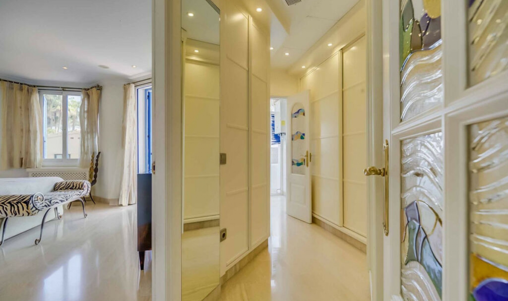 Resale - Apartment -
Benalmadena Costa