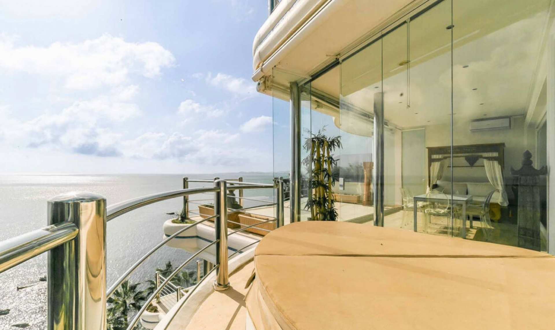 Resale - Apartment -
Benalmadena Costa