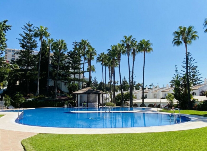 Resale - Apartment -
Benalmadena Costa