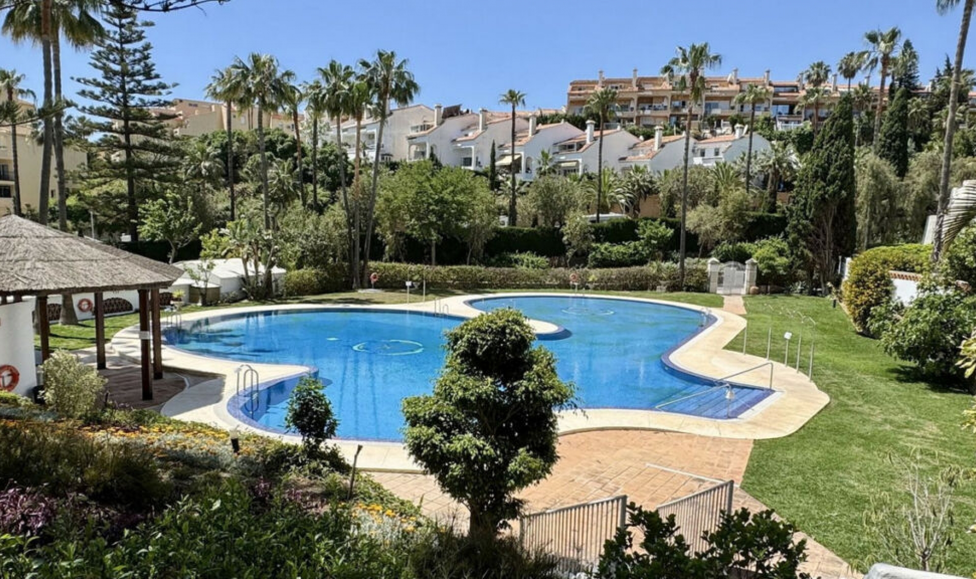 Resale - Apartment -
Benalmadena Costa