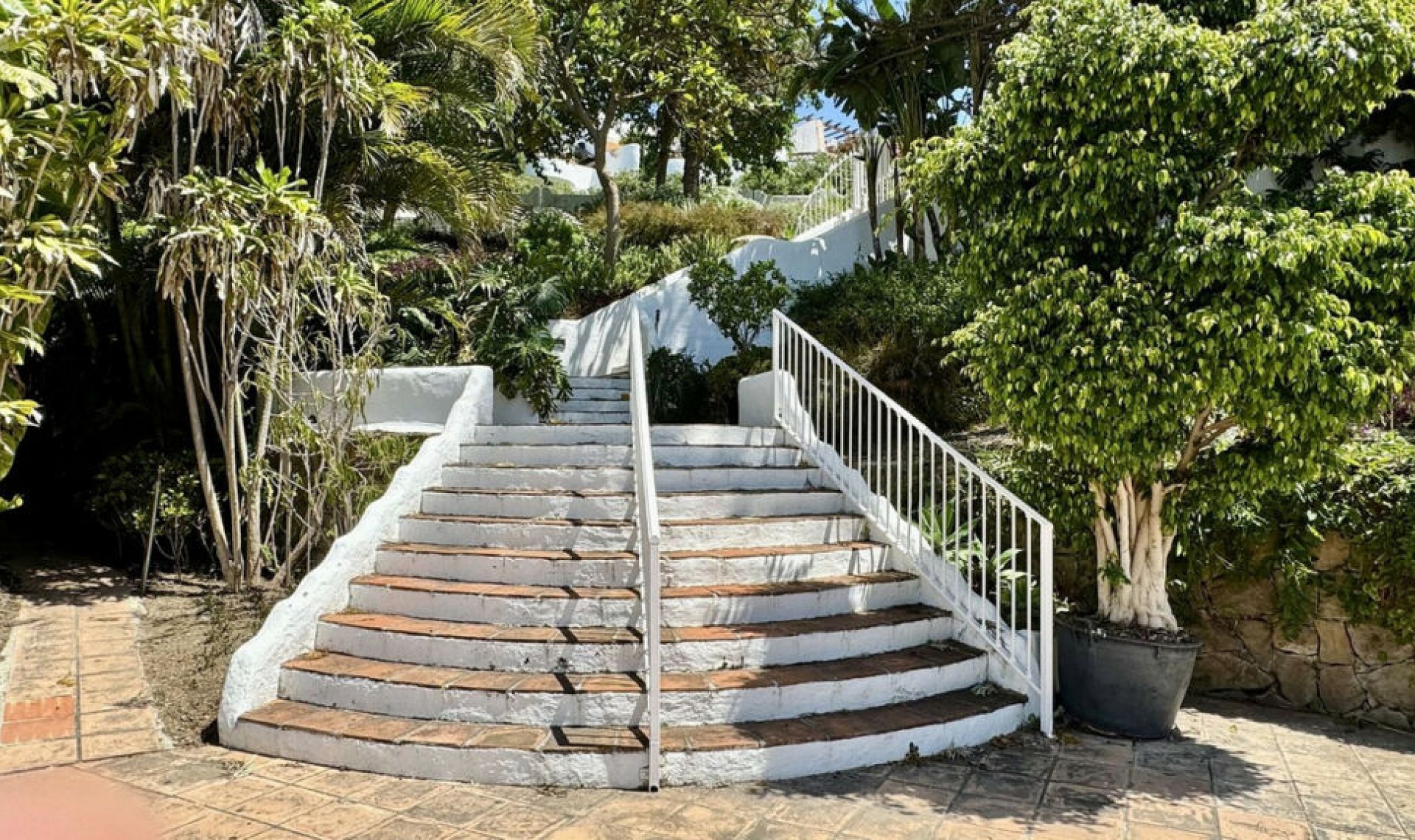 Resale - Apartment -
Benalmadena Costa