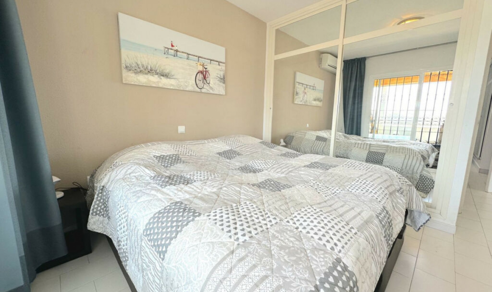 Resale - Apartment -
Benalmadena Costa