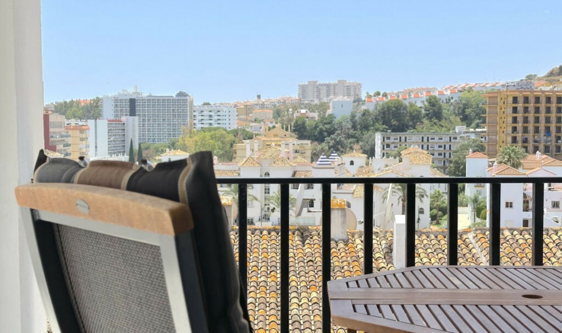 Resale - Apartment -
Benalmadena Costa