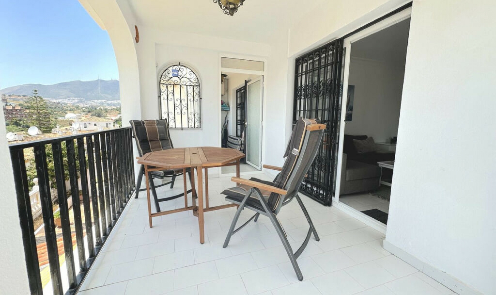Resale - Apartment -
Benalmadena Costa