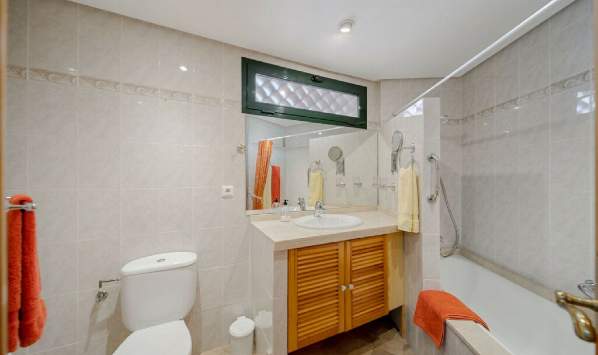 Resale - Apartment -
Benalmadena Costa