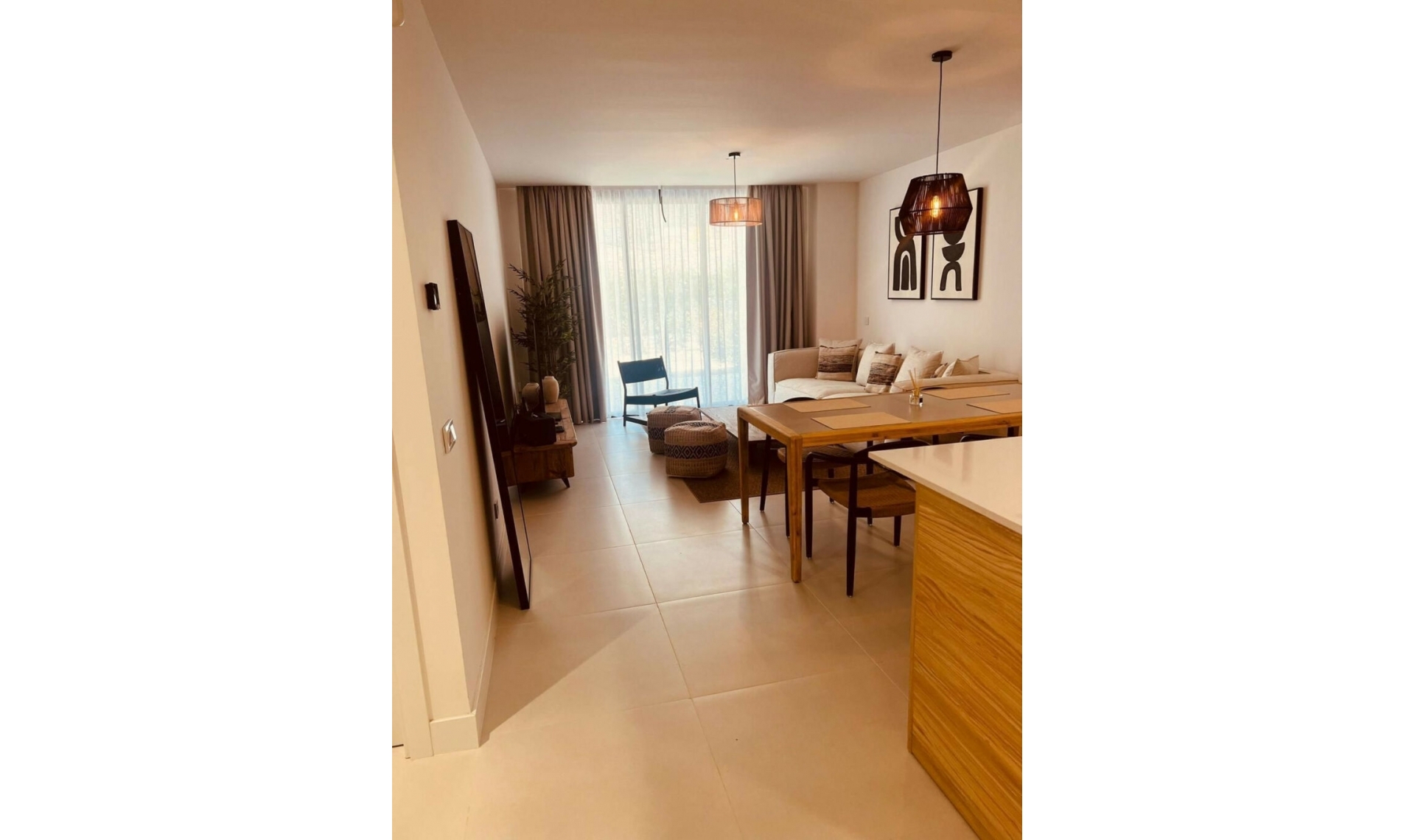 Resale - Apartment -
Benalmadena Costa