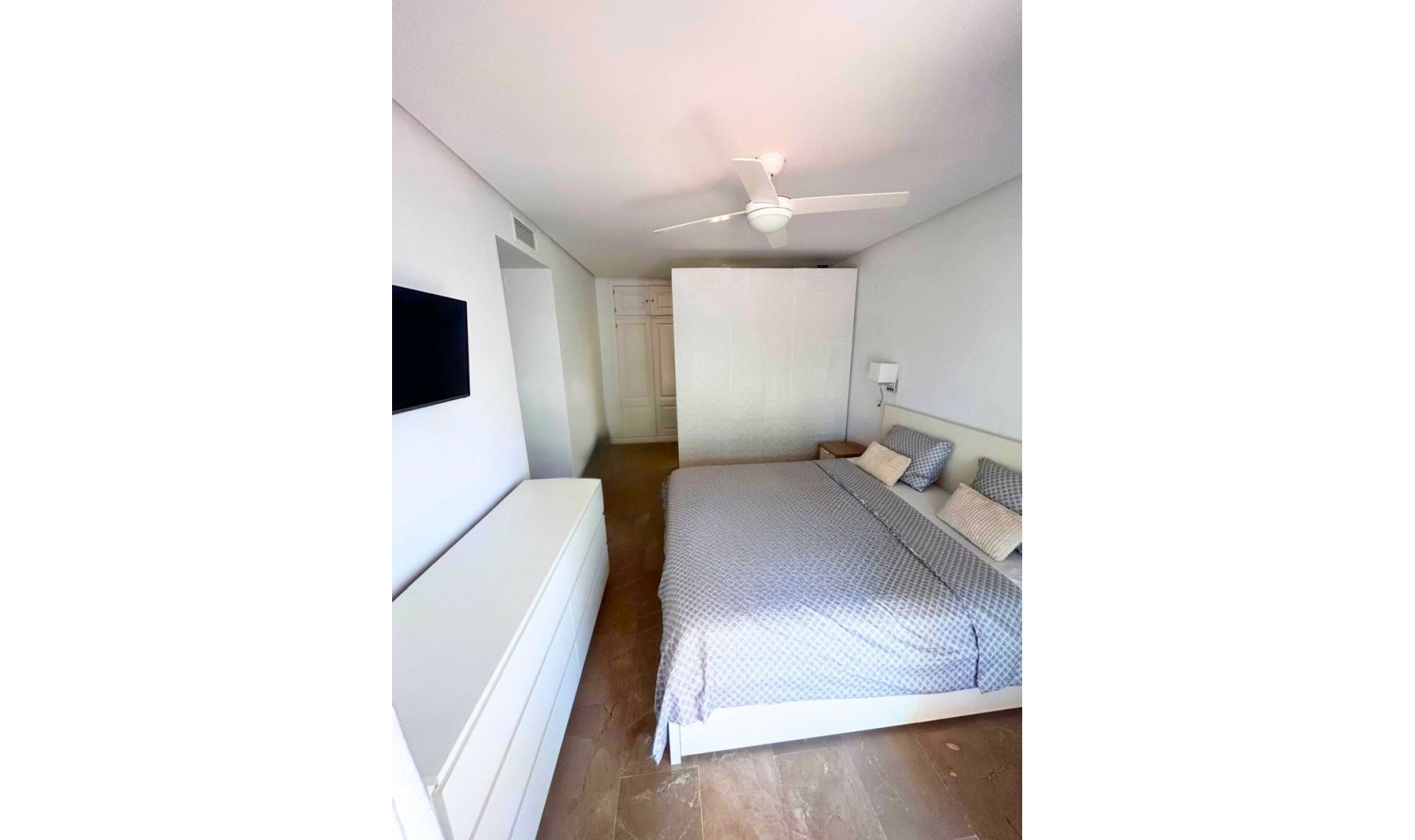 Resale - Apartment -
Benalmadena Costa