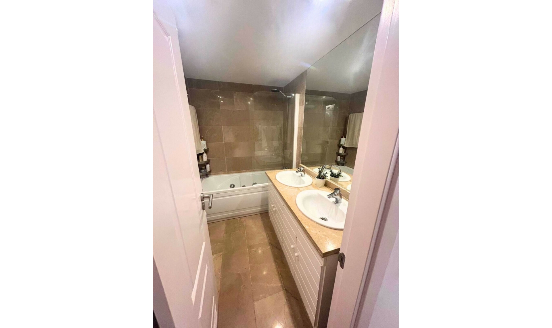 Resale - Apartment -
Benalmadena Costa