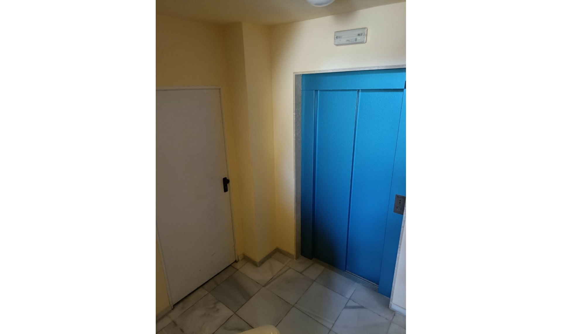 Resale - Apartment -
Benalmadena Costa