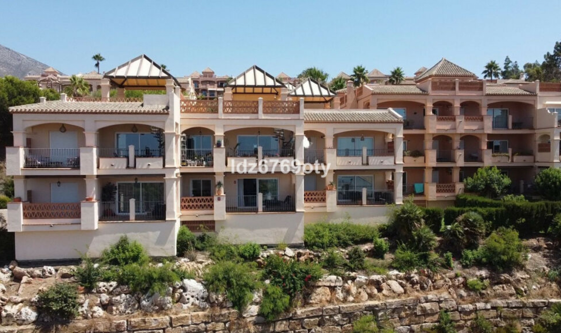 Resale - Apartment -
Benalmadena Costa