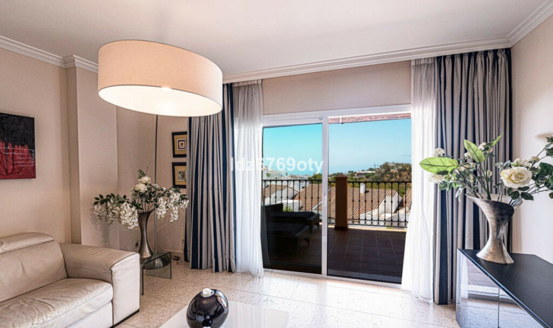 Resale - Apartment -
Benalmadena Costa