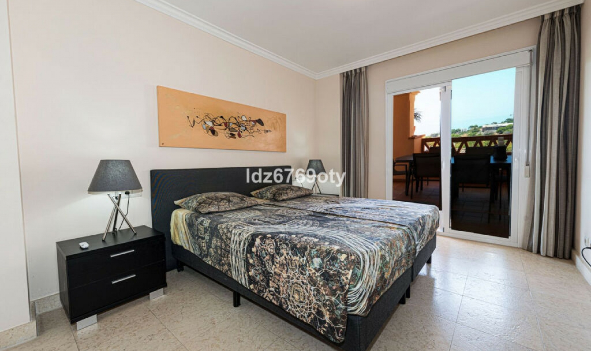 Resale - Apartment -
Benalmadena Costa