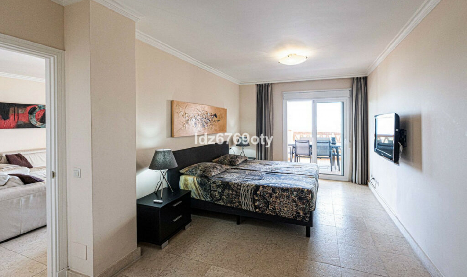 Resale - Apartment -
Benalmadena Costa
