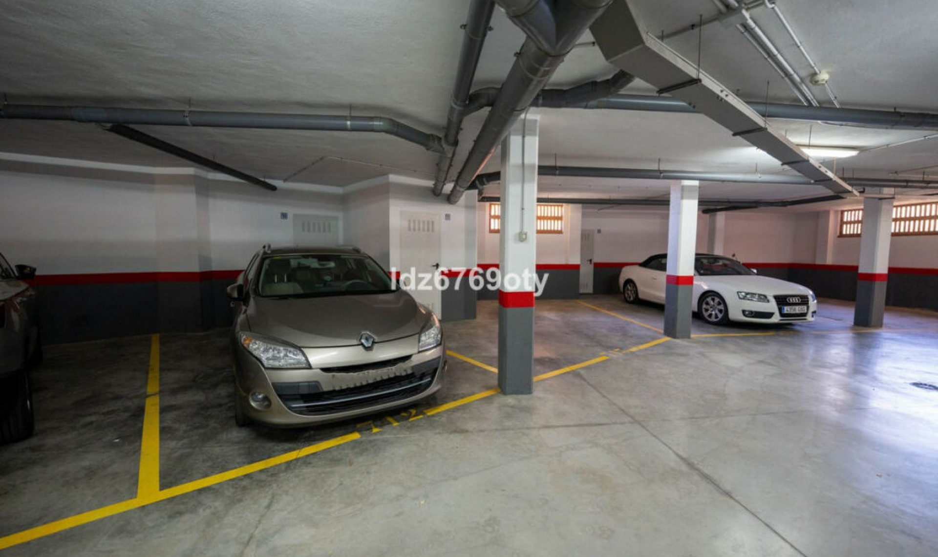 Resale - Apartment -
Benalmadena Costa