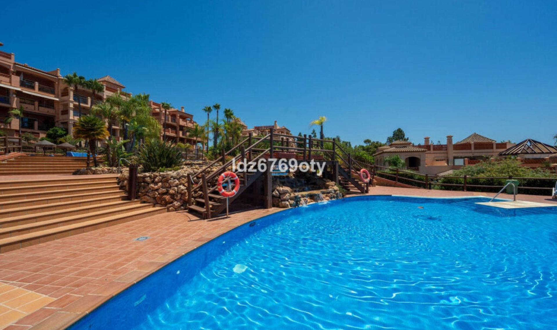 Resale - Apartment -
Benalmadena Costa