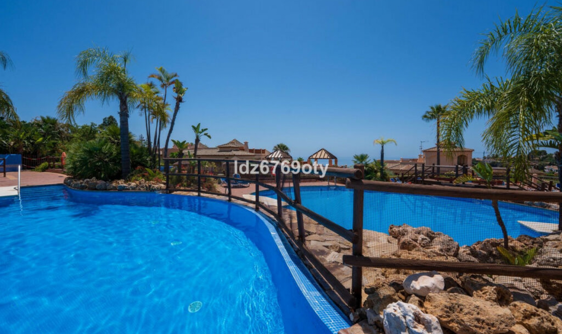 Resale - Apartment -
Benalmadena Costa