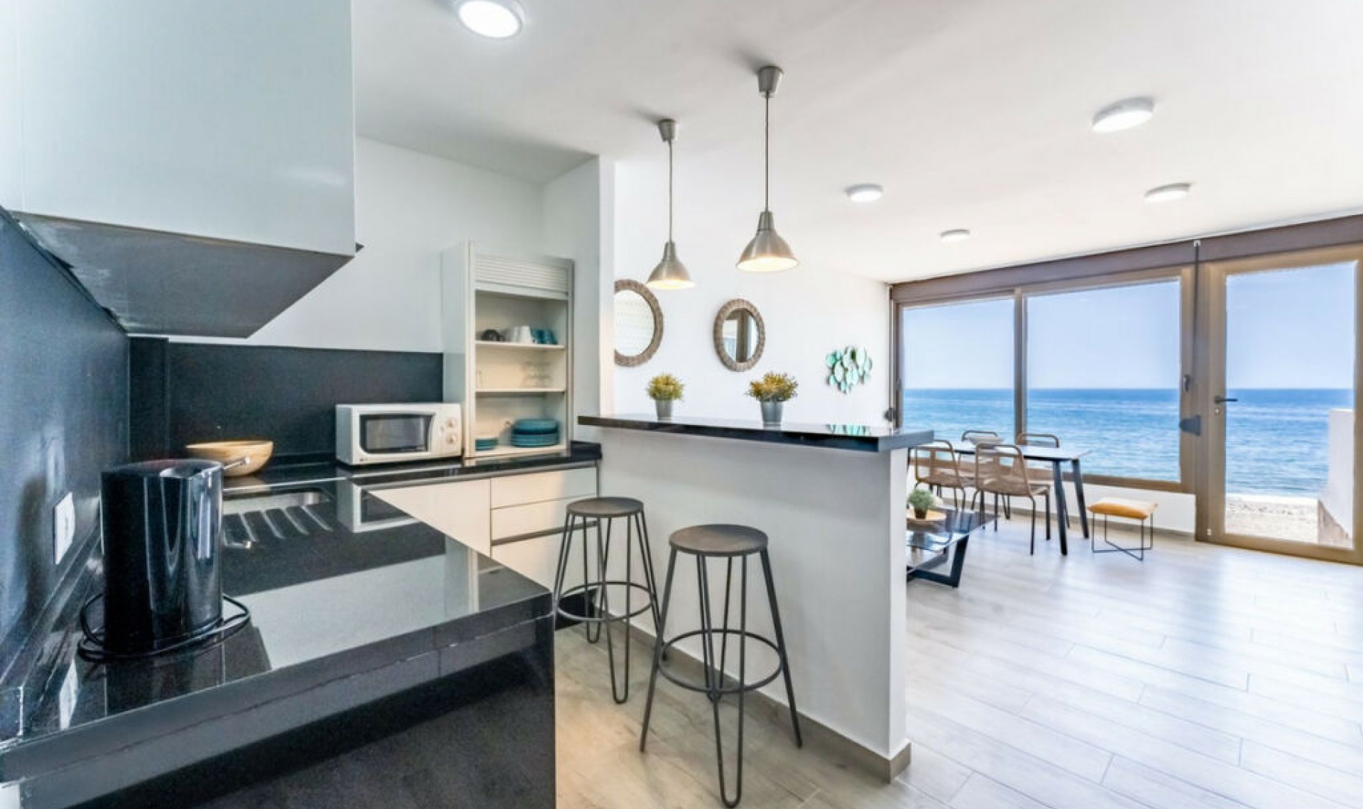 Resale - Apartment -
Benalmadena Costa