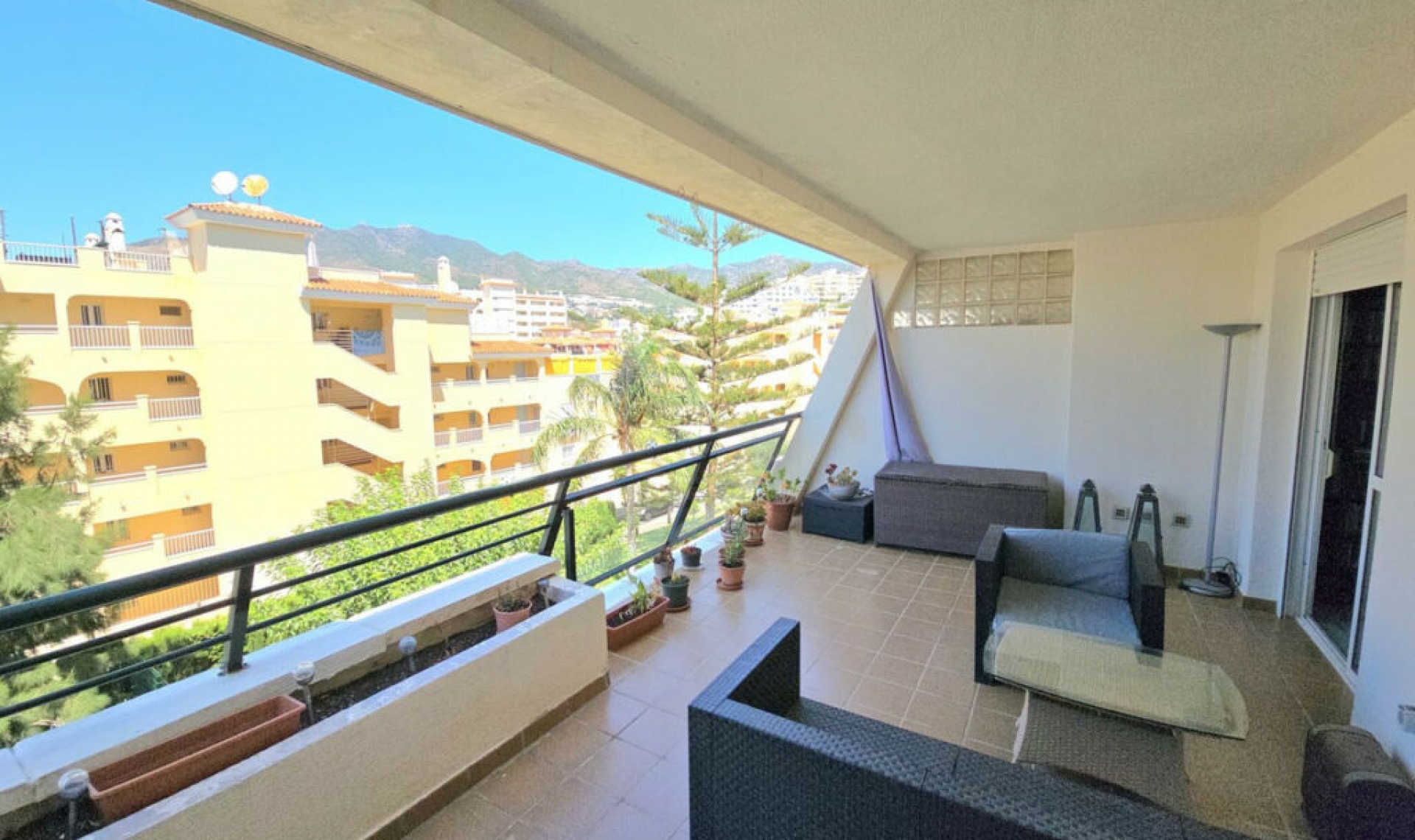 Resale - Apartment -
Benalmadena Costa