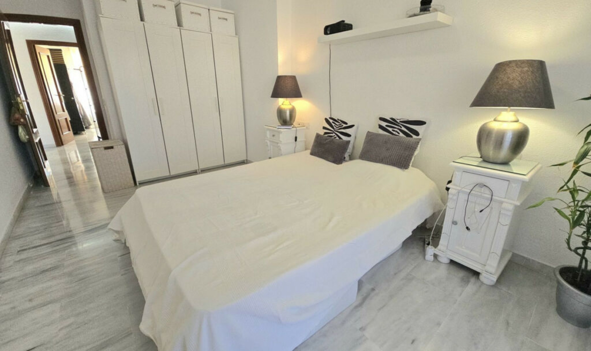 Resale - Apartment -
Benalmadena Costa