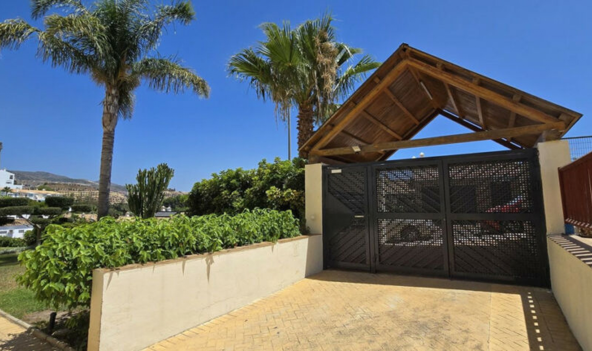 Resale - Apartment -
Benalmadena Costa